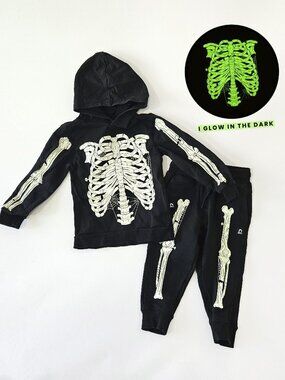 Rags to Raches Halloween Skelly Skeleton Glow Sweatsuit Set Hoodie Jogger 2T